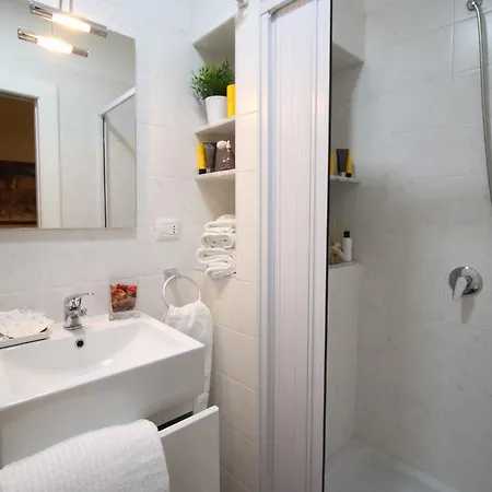 Guest house Dimora Delle Arti 3*