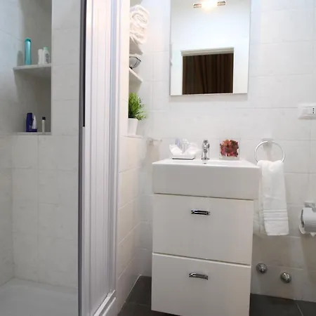 Dimora Delle Arti Guest house 3*