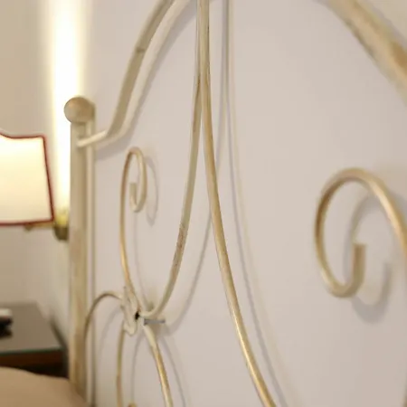 Guest house Dimora Delle Arti 3*