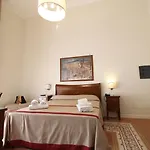 Dimora Delle Arti 4* Naples